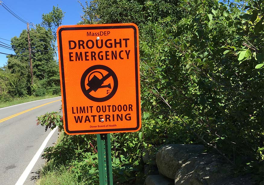 Drought emergency sign 